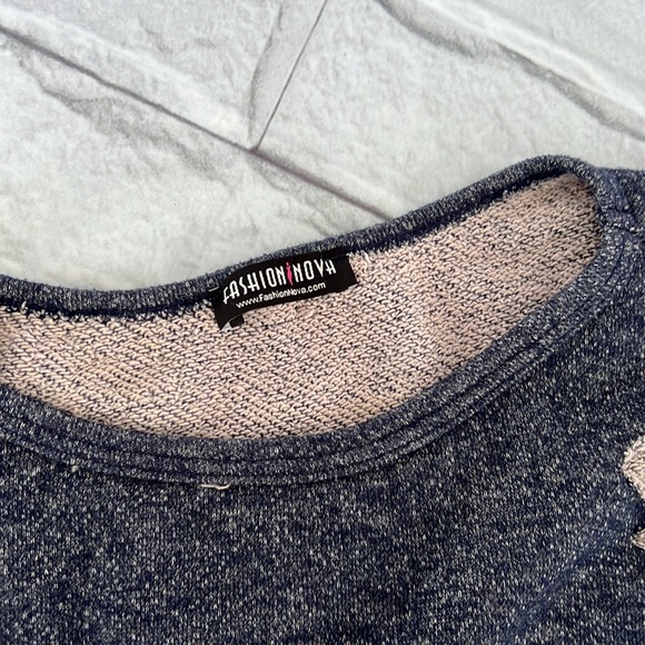 Fashion nova savage mode crop top - Picture 6 of 7